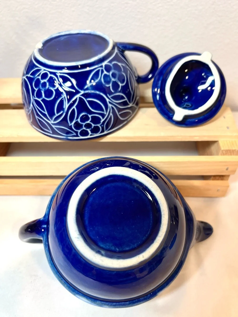 💥3/$50 Jaipur Blue Vintage Pottery Flowers Desert Sands Teapot w Stackable Cup